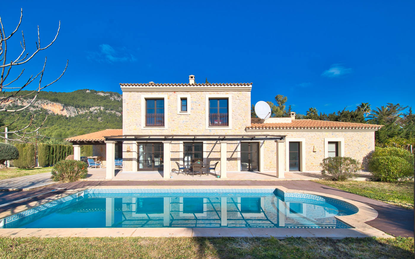 House, 3 315 m²