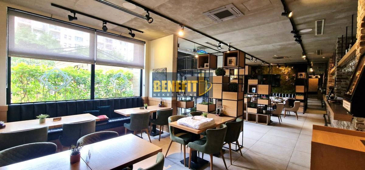 Коммерческая недвижимость, 2433 м², 980 000$ — FAKTOR