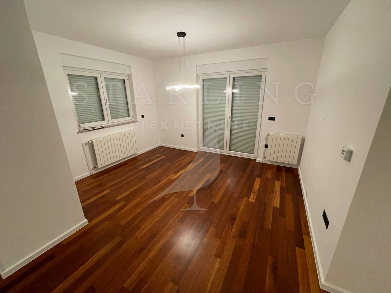 Квартира, 1034 м², 213 475$ — FAKTOR