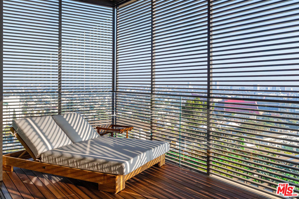 Квартира, 3880 м², 13 950 000$ — FAKTOR