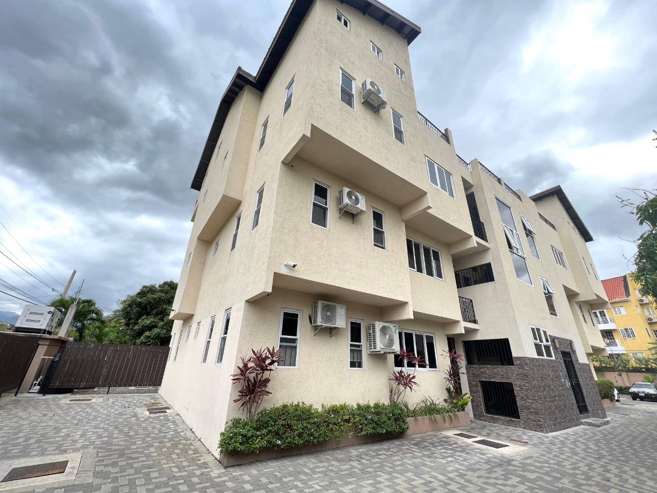 Квартира, 2293 м², 389 838$ — FAKTOR