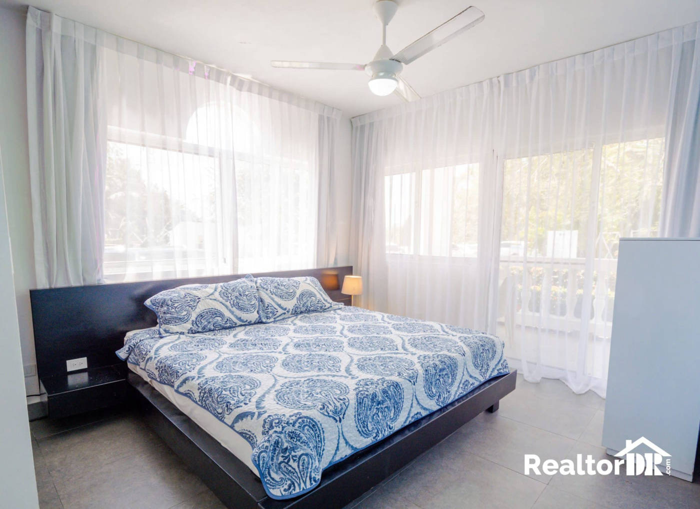 Квартира, 947 м², 249 000$ — FAKTOR