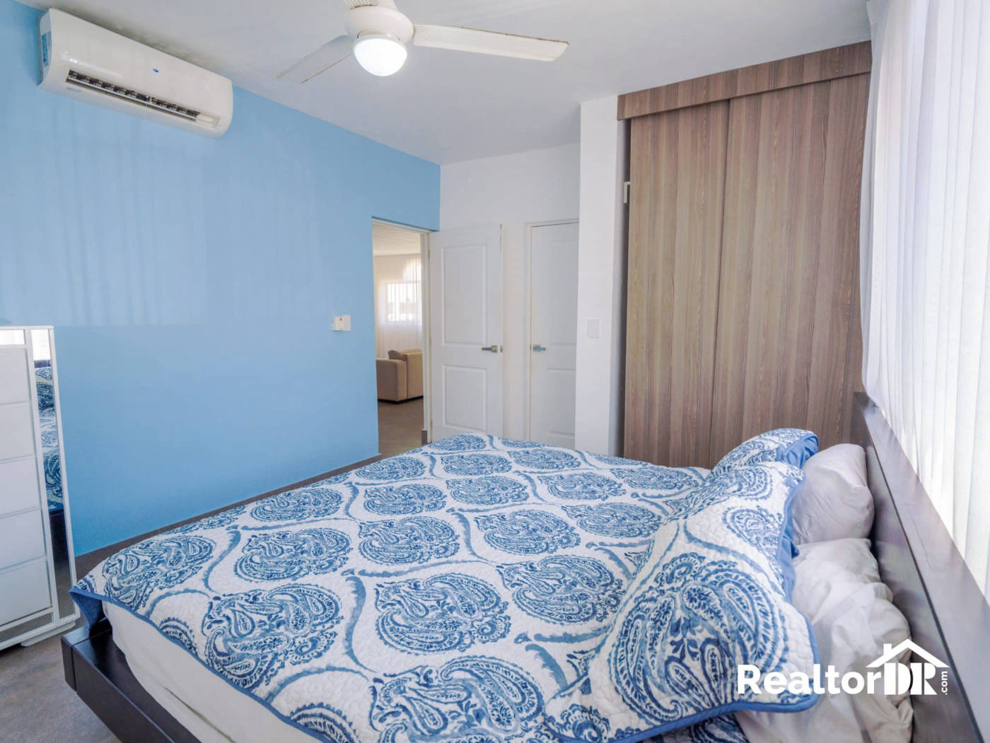 Квартира, 947 м², 249 000$ — FAKTOR