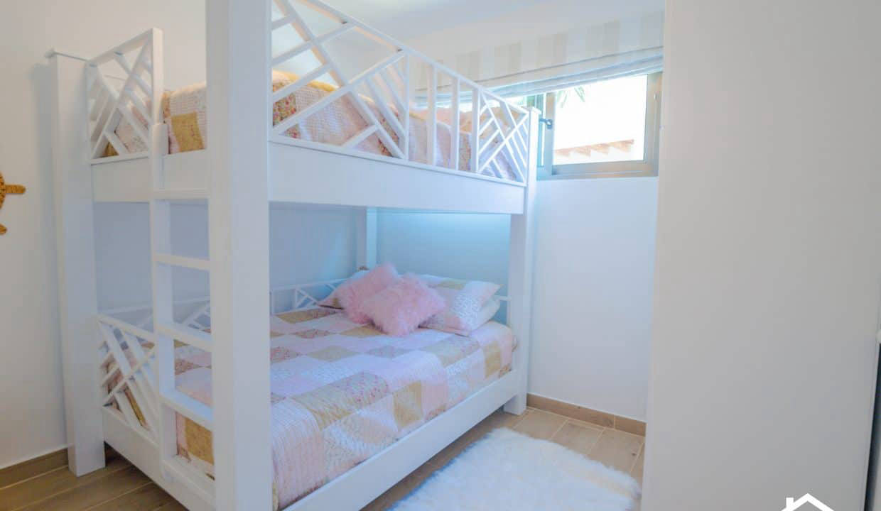 Квартира, 1388 м², 298 000$ — FAKTOR