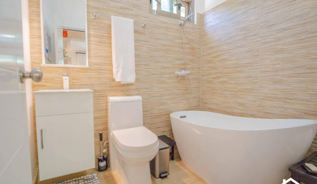 Квартира, 1388 м², 298 000$ — FAKTOR