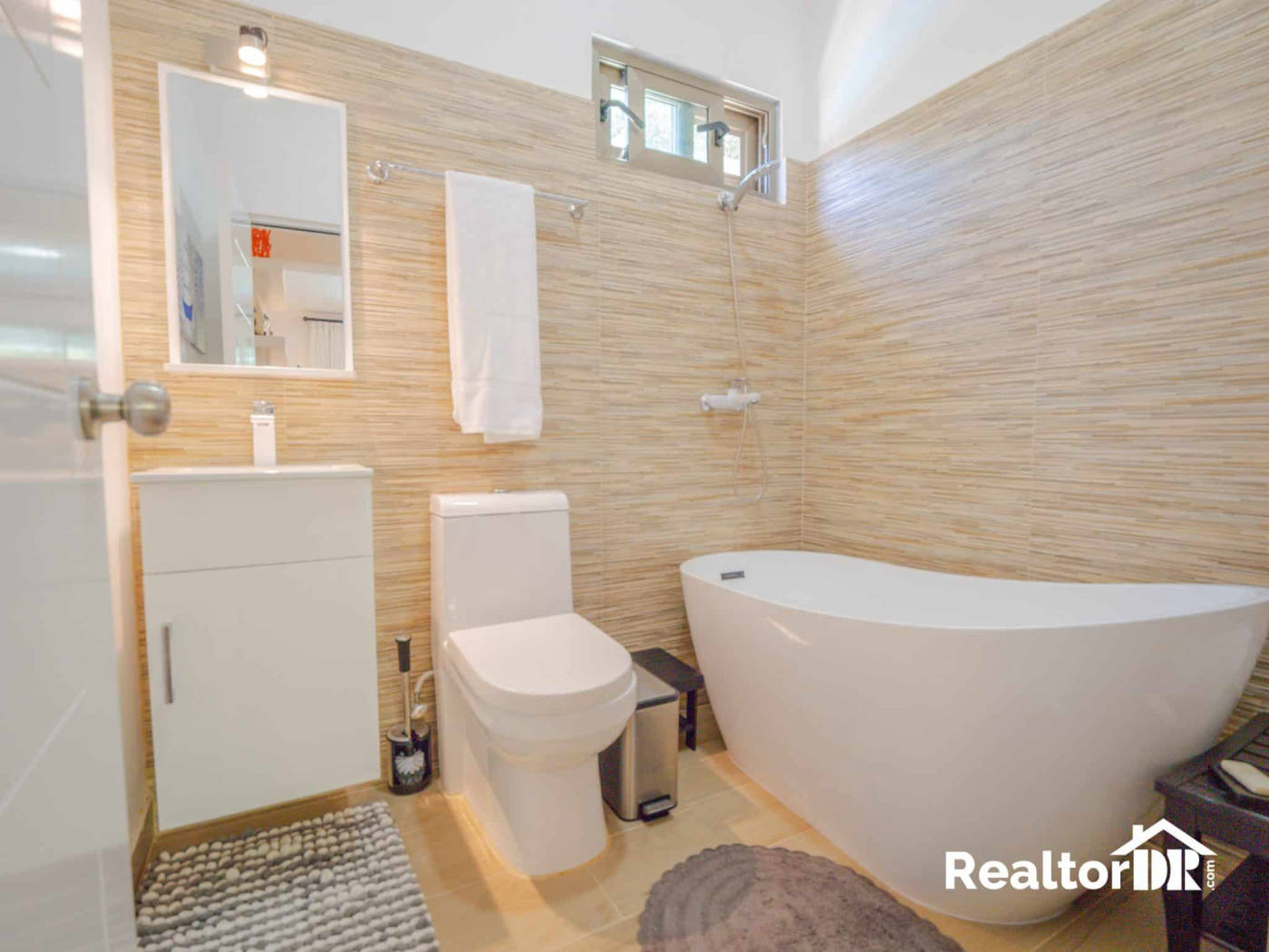 Квартира, 1389 м², 249 000$ — FAKTOR