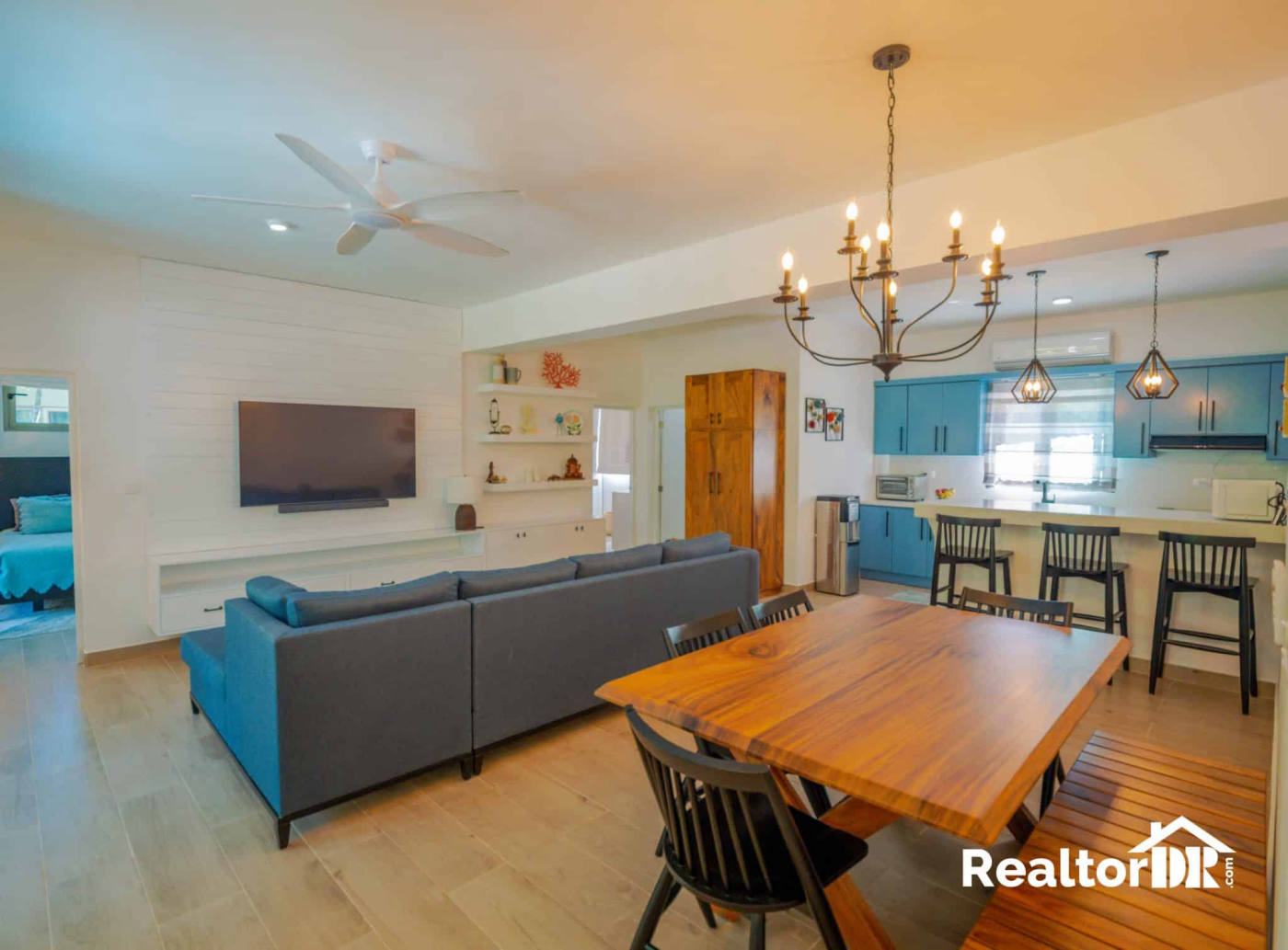 Квартира, 1389 м², 249 000$ — FAKTOR