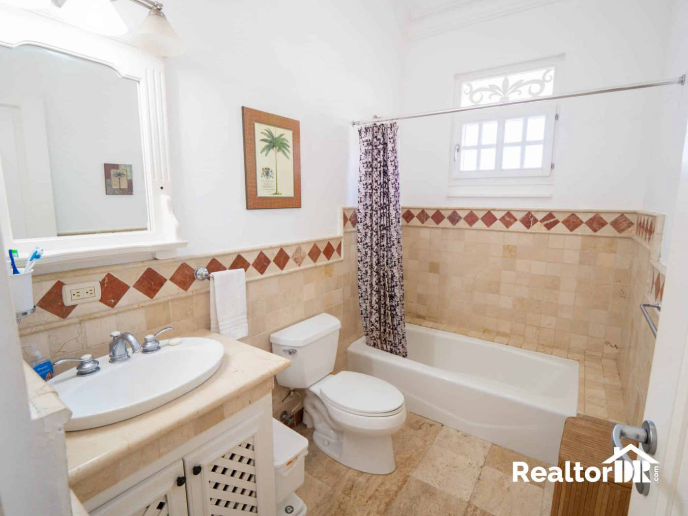 Квартира, 958 м², 349 000$ — FAKTOR
