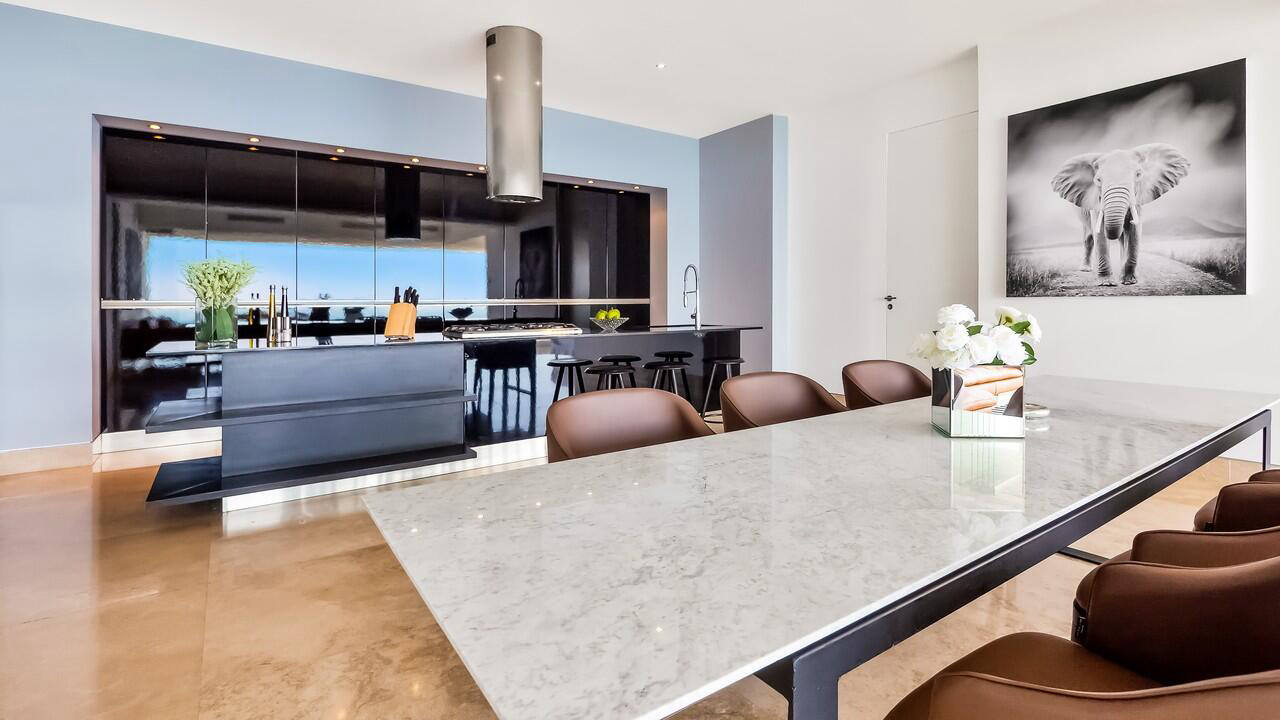 Квартира, 2983 м², 1 750 000$ — FAKTOR