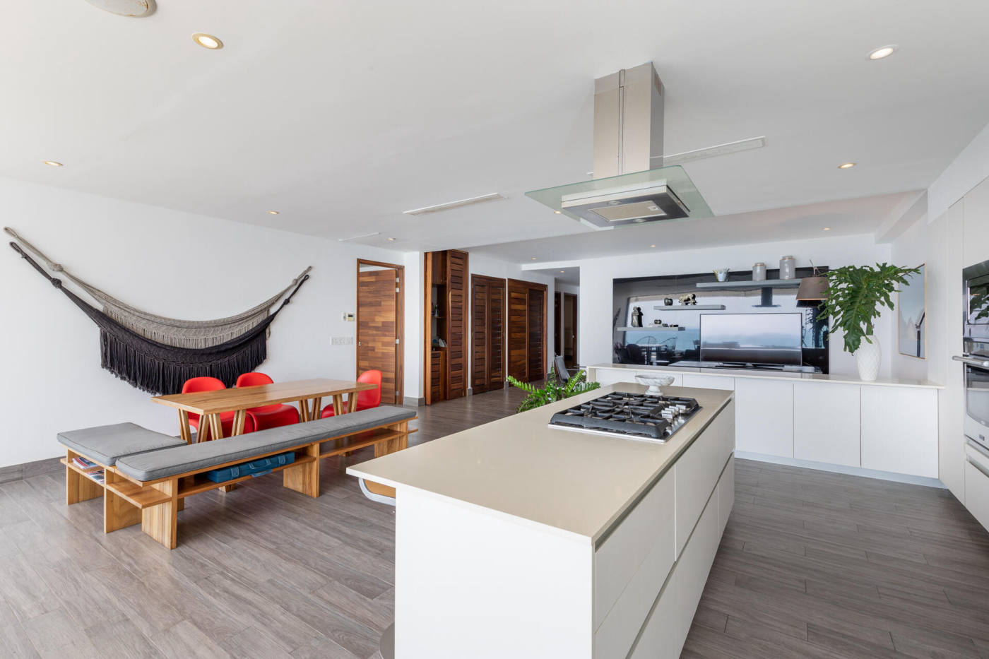 Квартира, 2797 м², 1 690 000$ — FAKTOR