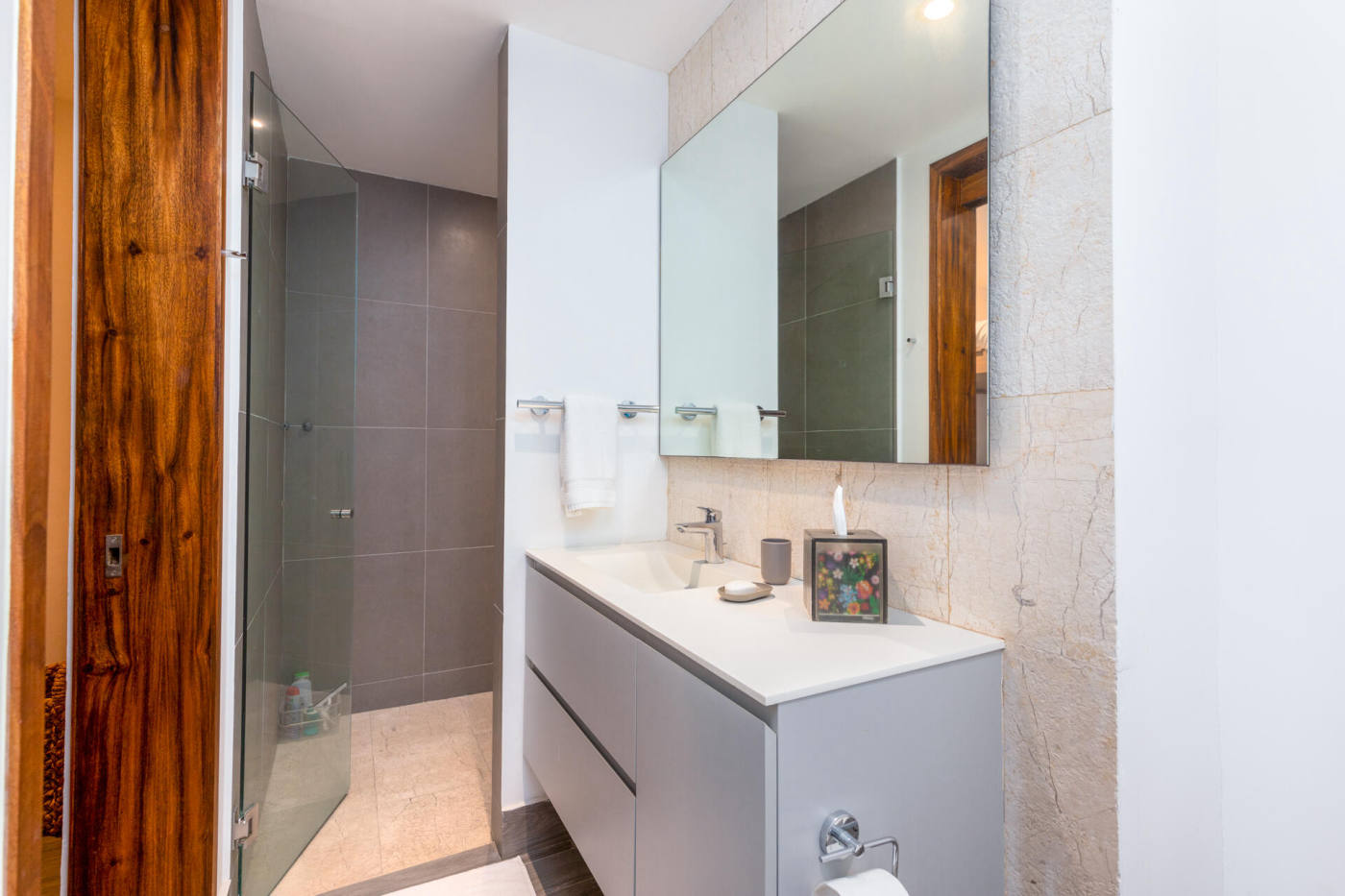 Квартира, 2797 м², 1 690 000$ — FAKTOR