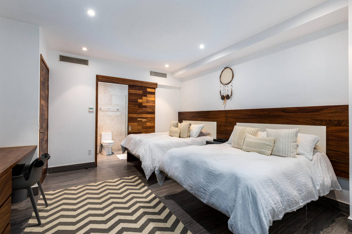 Квартира, 2797 м², 1 690 000$ — FAKTOR