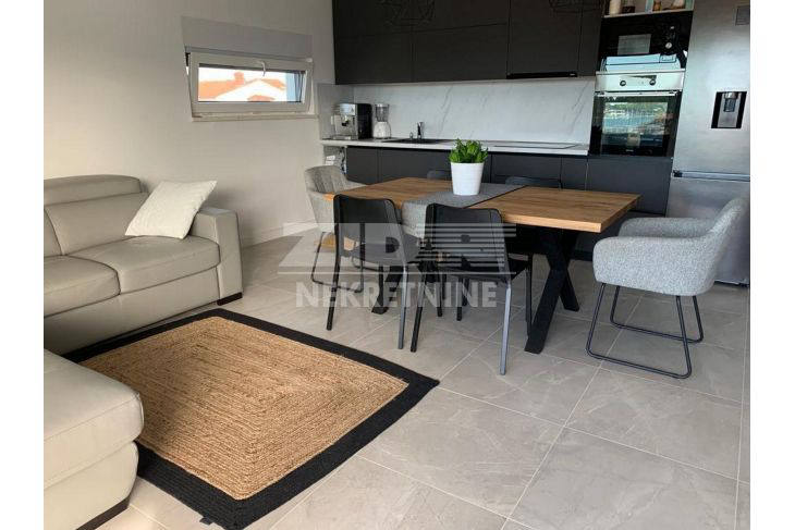 Квартира, 840 м², 359 000$ — FAKTOR