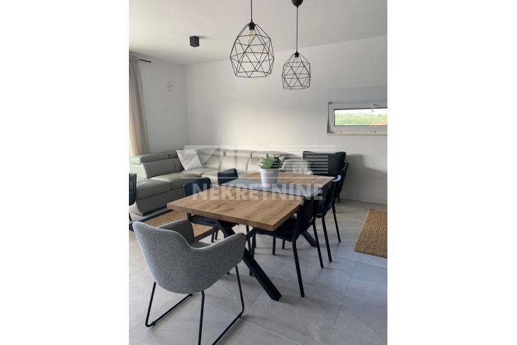 Квартира, 840 м², 359 000$ — FAKTOR