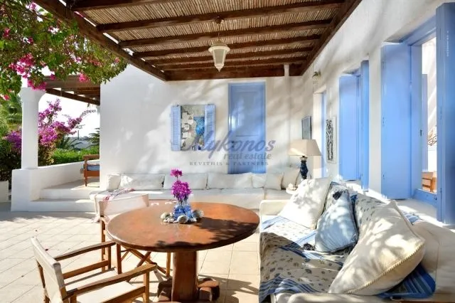 House, 1 507 m²