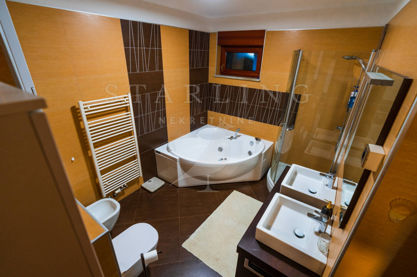 Квартира, 2046 м², 586 636$ — FAKTOR