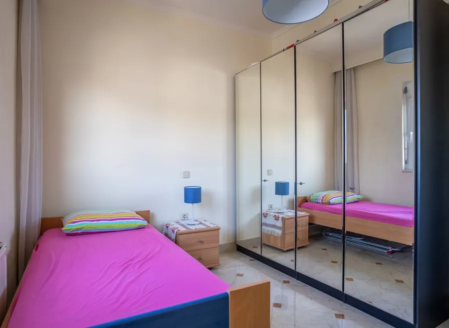 Квартира, 1152 м², 261 000$ — FAKTOR