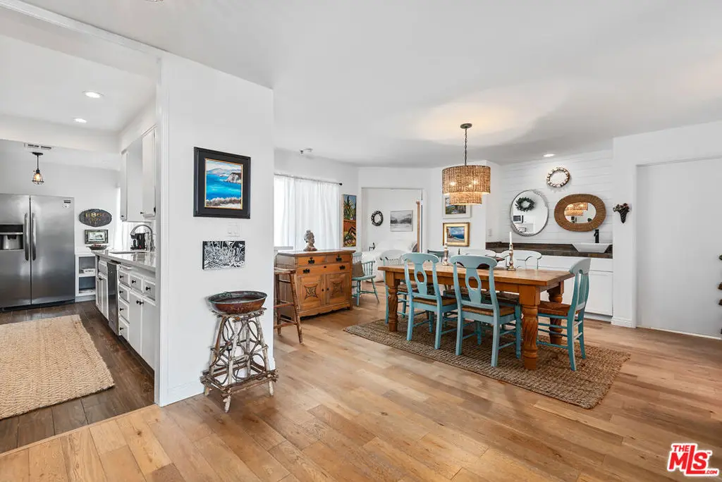 Квартира, 15371 м², 1 099 000$ — FAKTOR