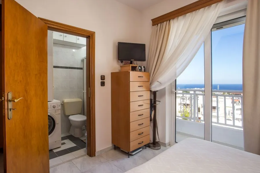 Квартира, 958 м², 148 500$ — FAKTOR