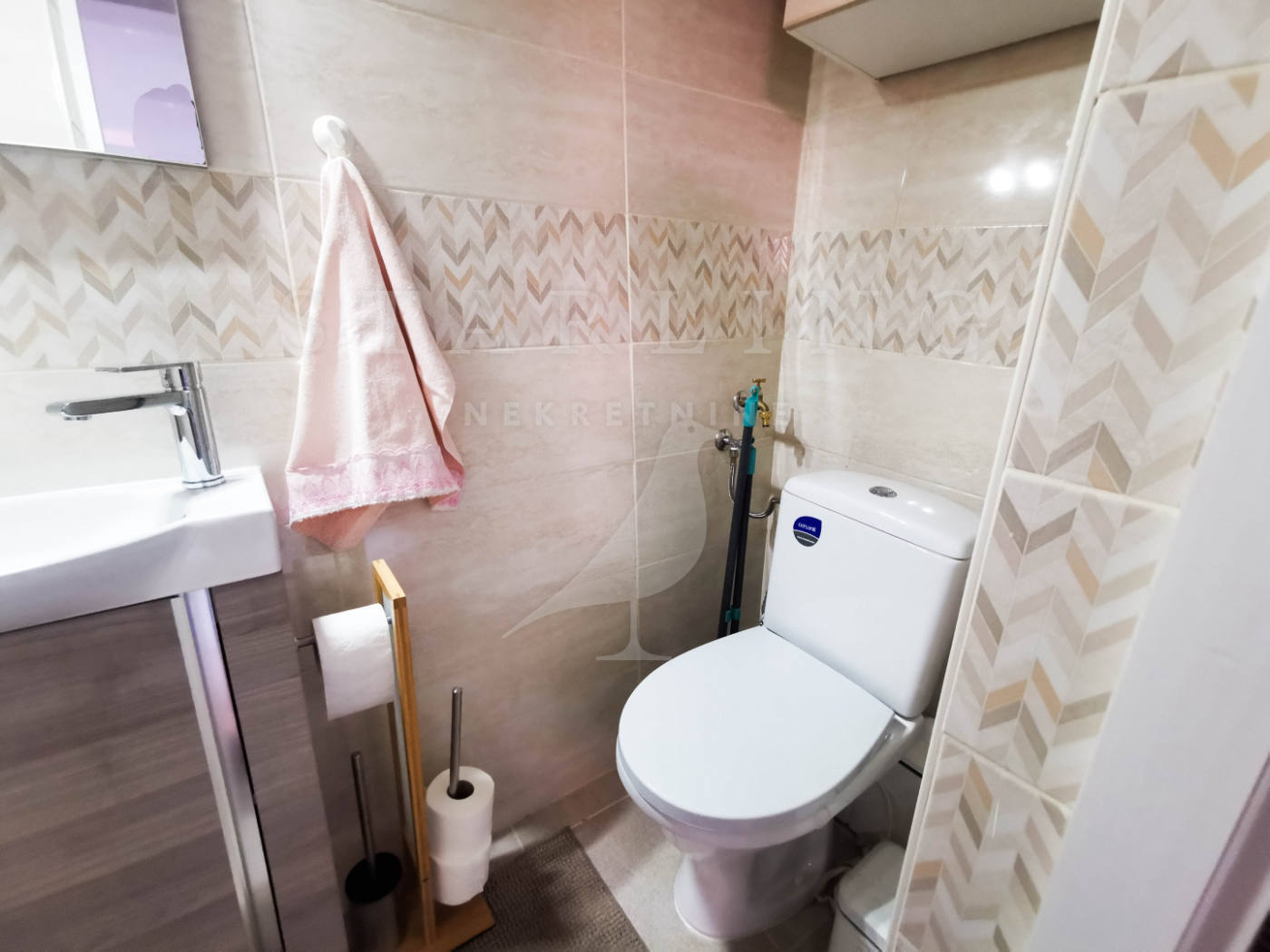 Квартира, 1497 м², 316 783$ — FAKTOR