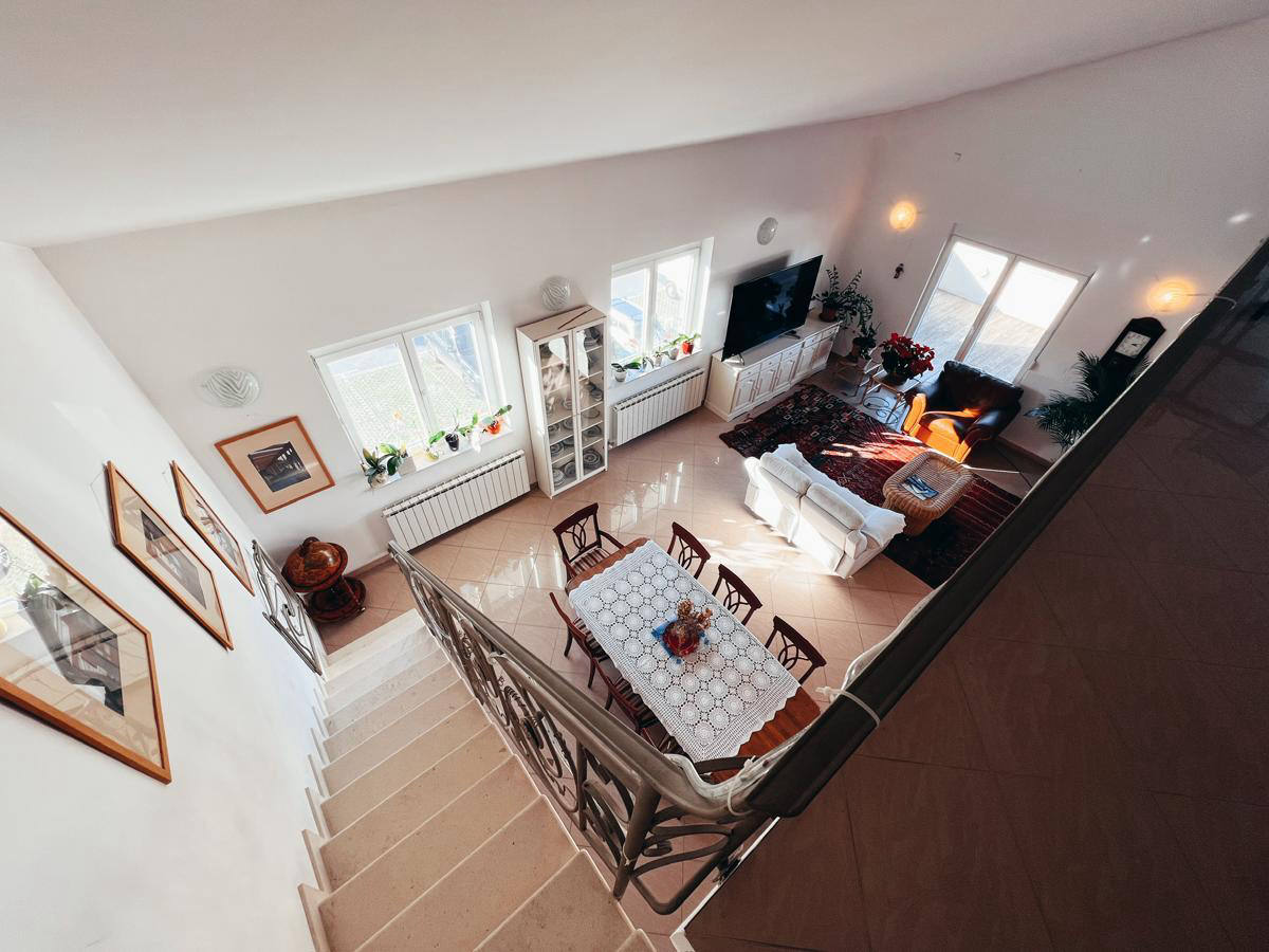 Квартира, 2540 м², 850 000$ — FAKTOR