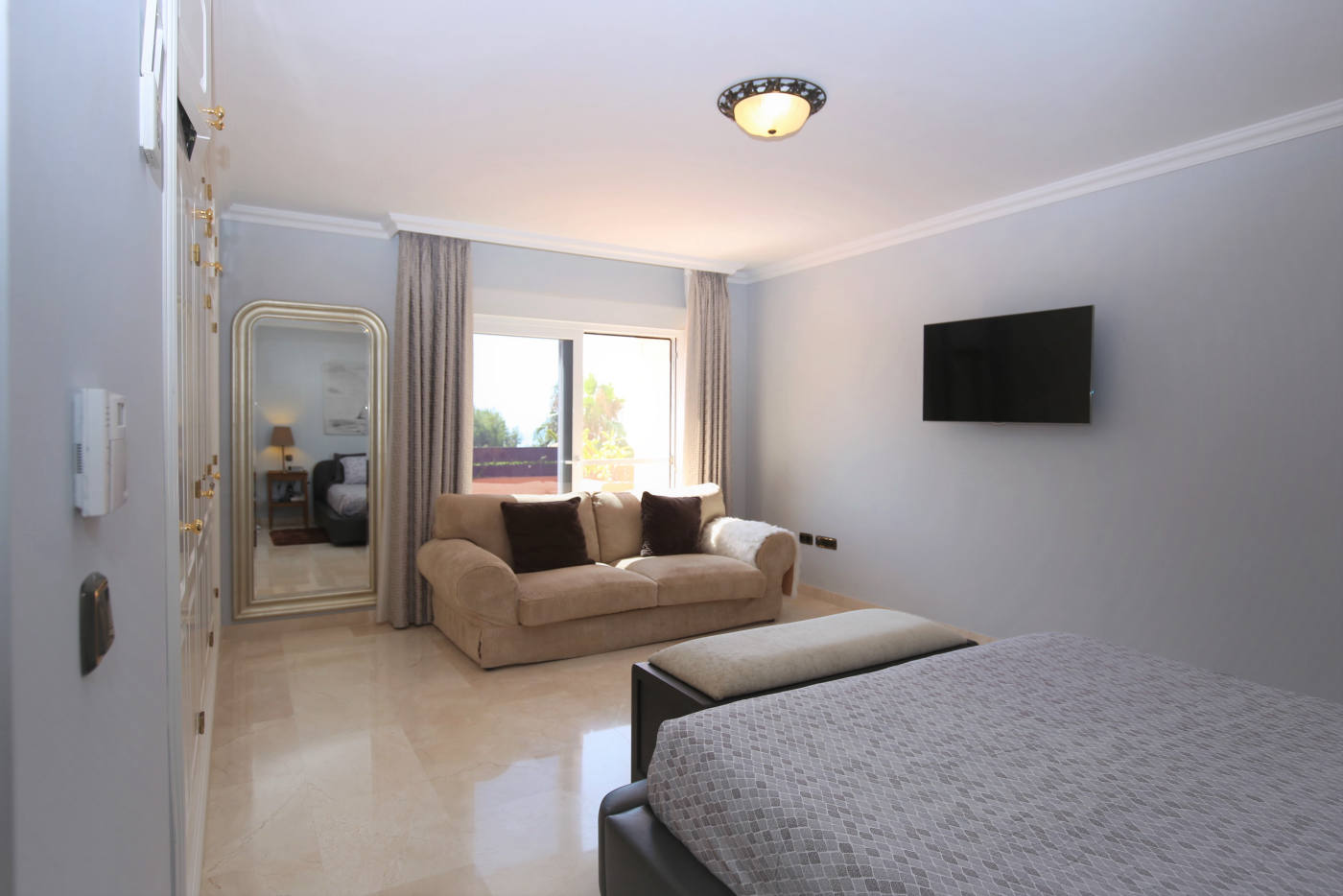 Квартира, 2508 м², 1 617 792$ — FAKTOR