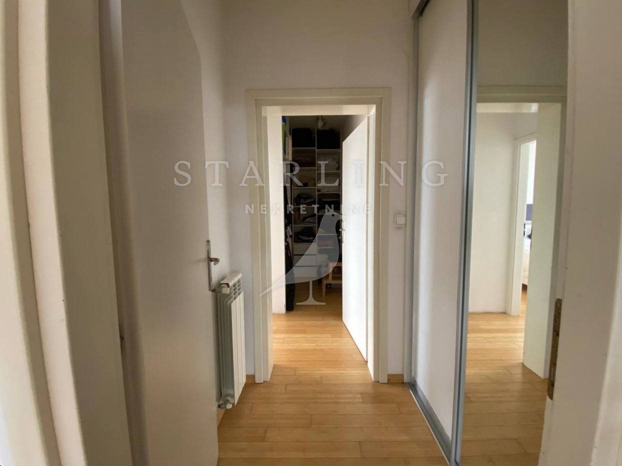 Квартира, 1443 м², 358 622$ — FAKTOR