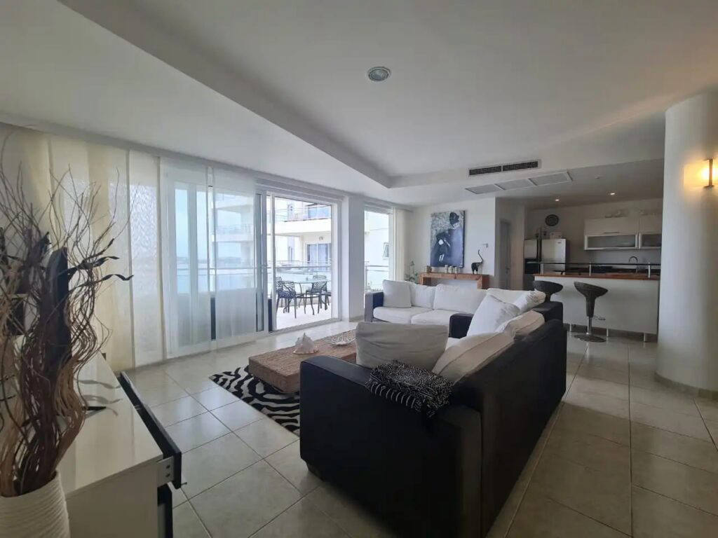 Квартира, 1722 м², 639 000$ — FAKTOR