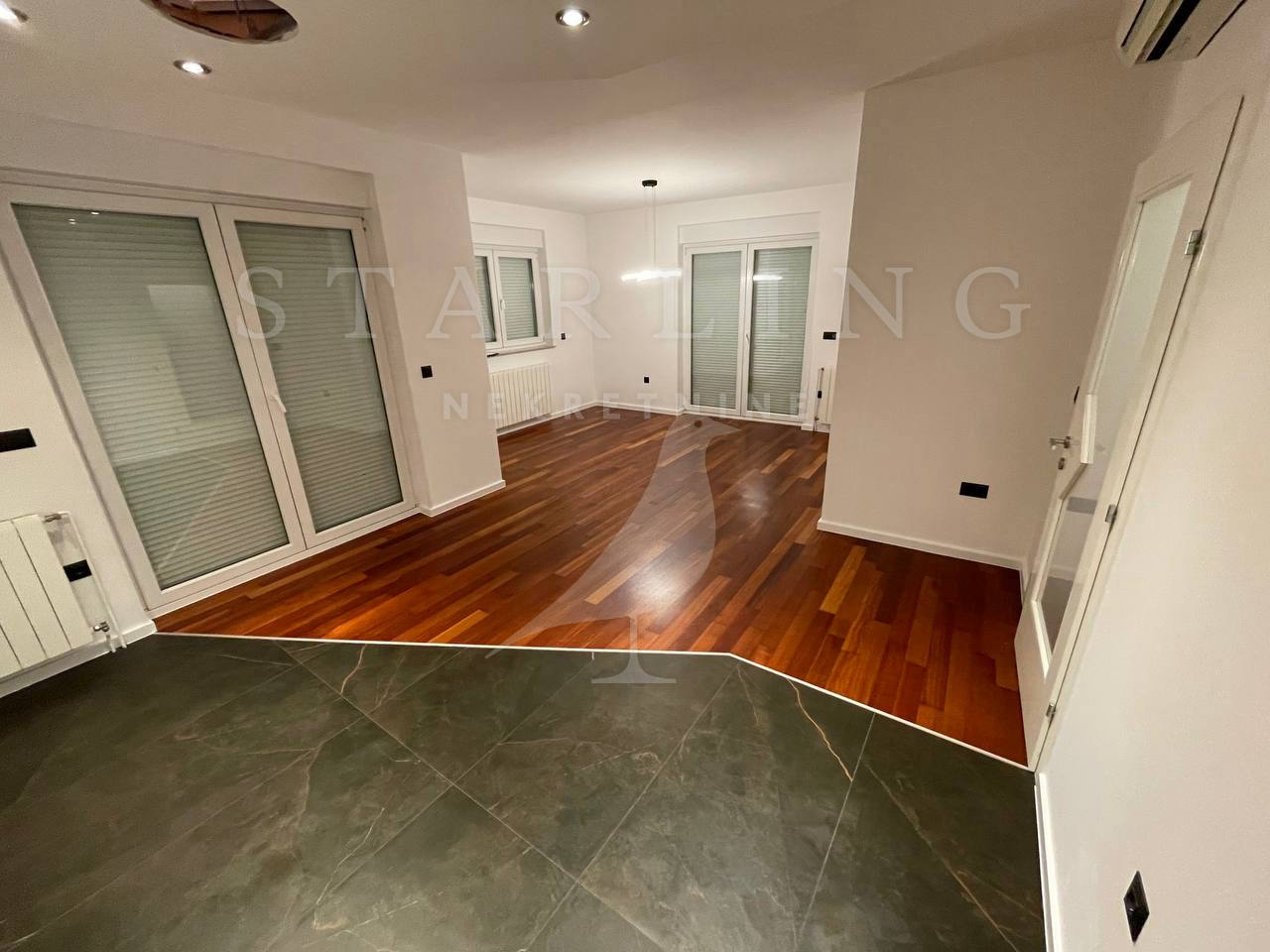 Квартира, 1034 м², 213 475$ — FAKTOR