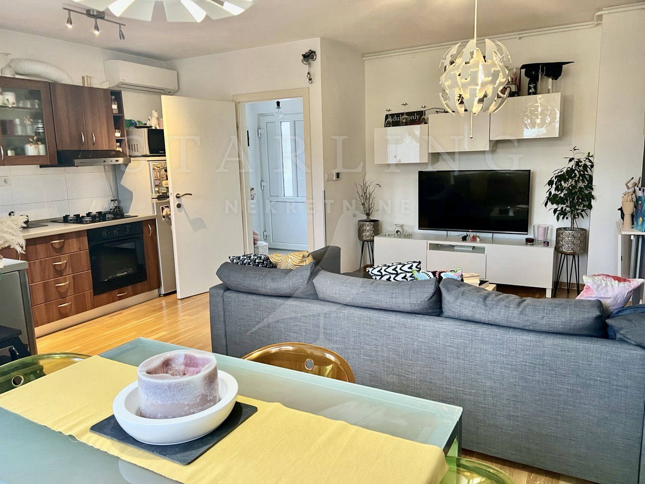 Квартира, 463 м², 200 418$ — FAKTOR