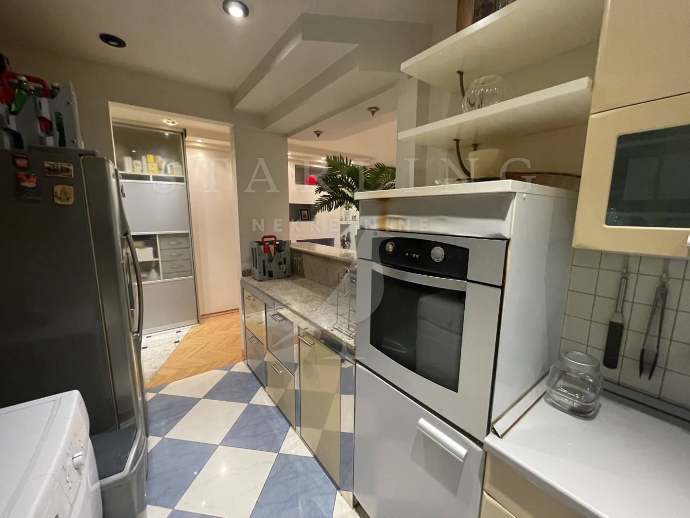 Квартира, 851 м², 311 889$ — FAKTOR
