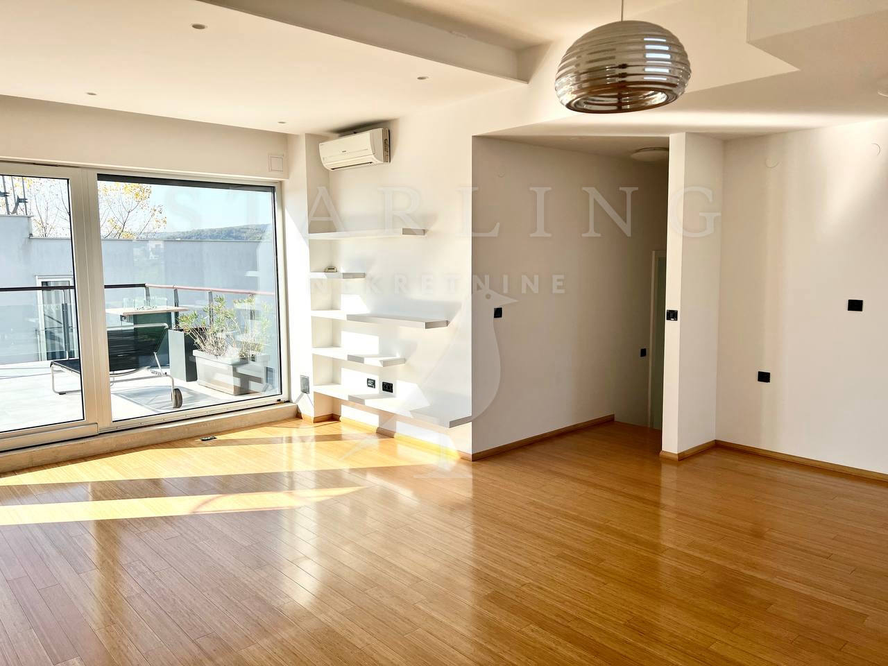 Квартира, 1055 м², 369 170$ — FAKTOR