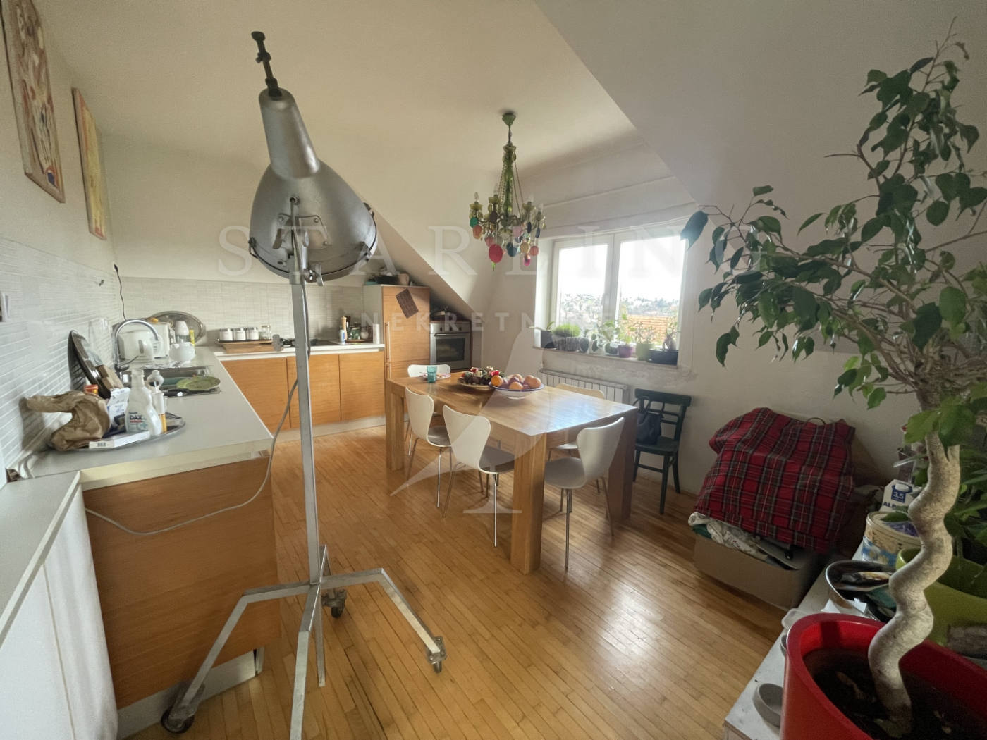 Квартира, 1228 м², 297 180$ — FAKTOR