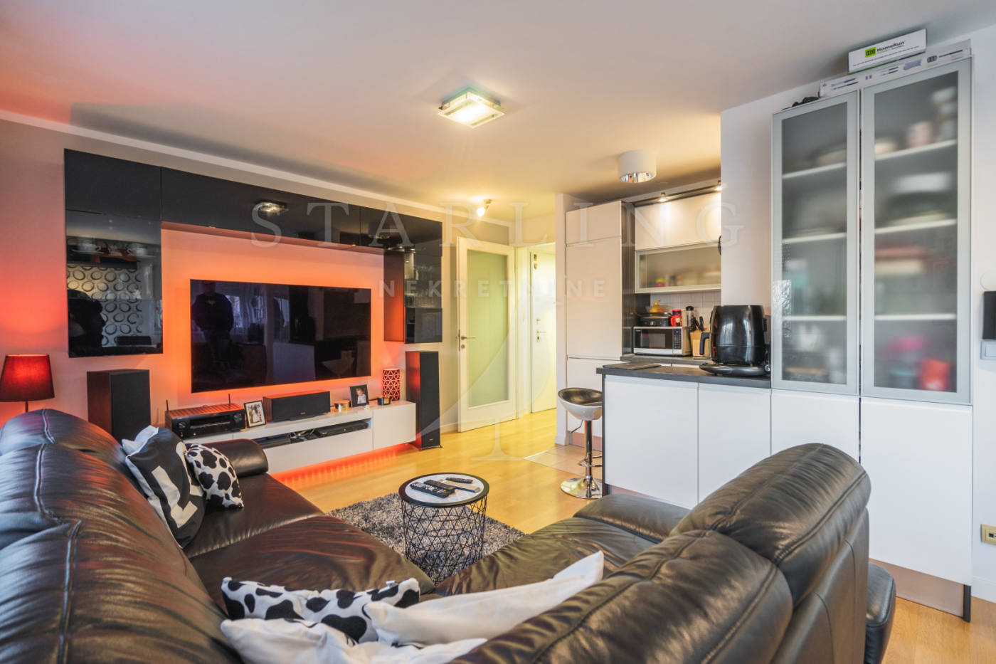 Квартира, 517 м², 135 014$ — FAKTOR
