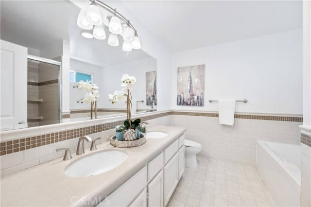Квартира, 2055 м², 1 129 000$ — FAKTOR