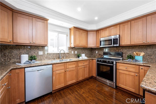 Квартира, 2055 м², 1 129 000$ — FAKTOR