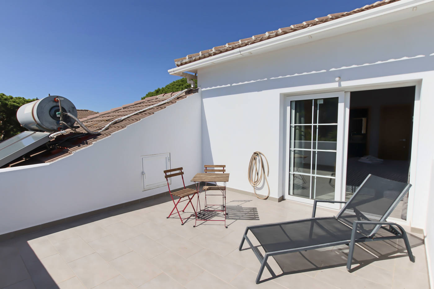 House, 2 260 m²