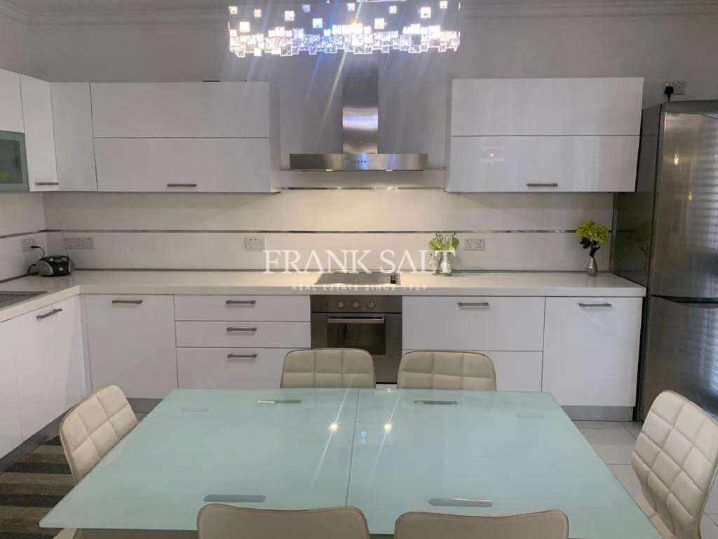 Квартира, 1184 м², 575 000$ — FAKTOR