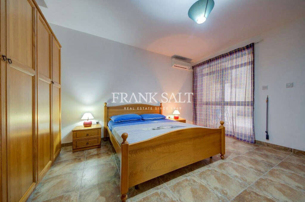 Квартира, 1711 м², 570 000$ — FAKTOR