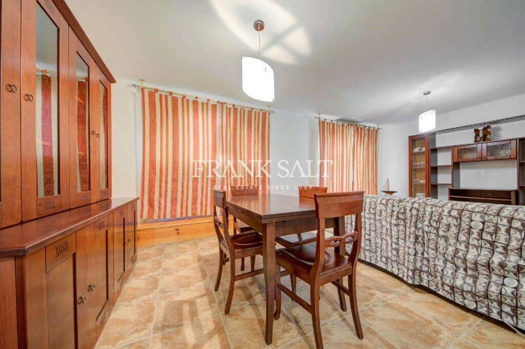 Квартира, 1711 м², 570 000$ — FAKTOR