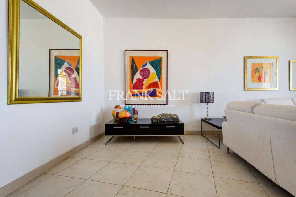 Квартира, 1938 м², 750 000$ — FAKTOR