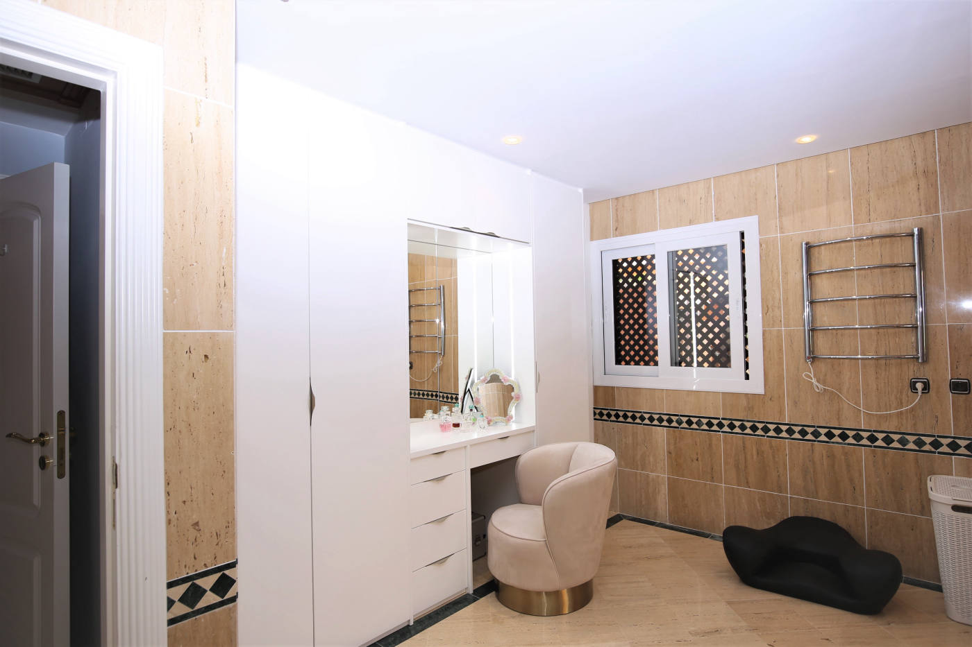 Квартира, 2508 м², 1 617 792$ — FAKTOR