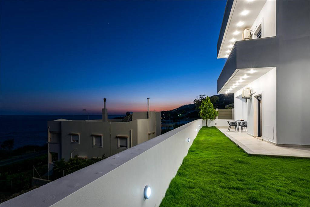 Квартира, 775 м², 180 000$ — FAKTOR