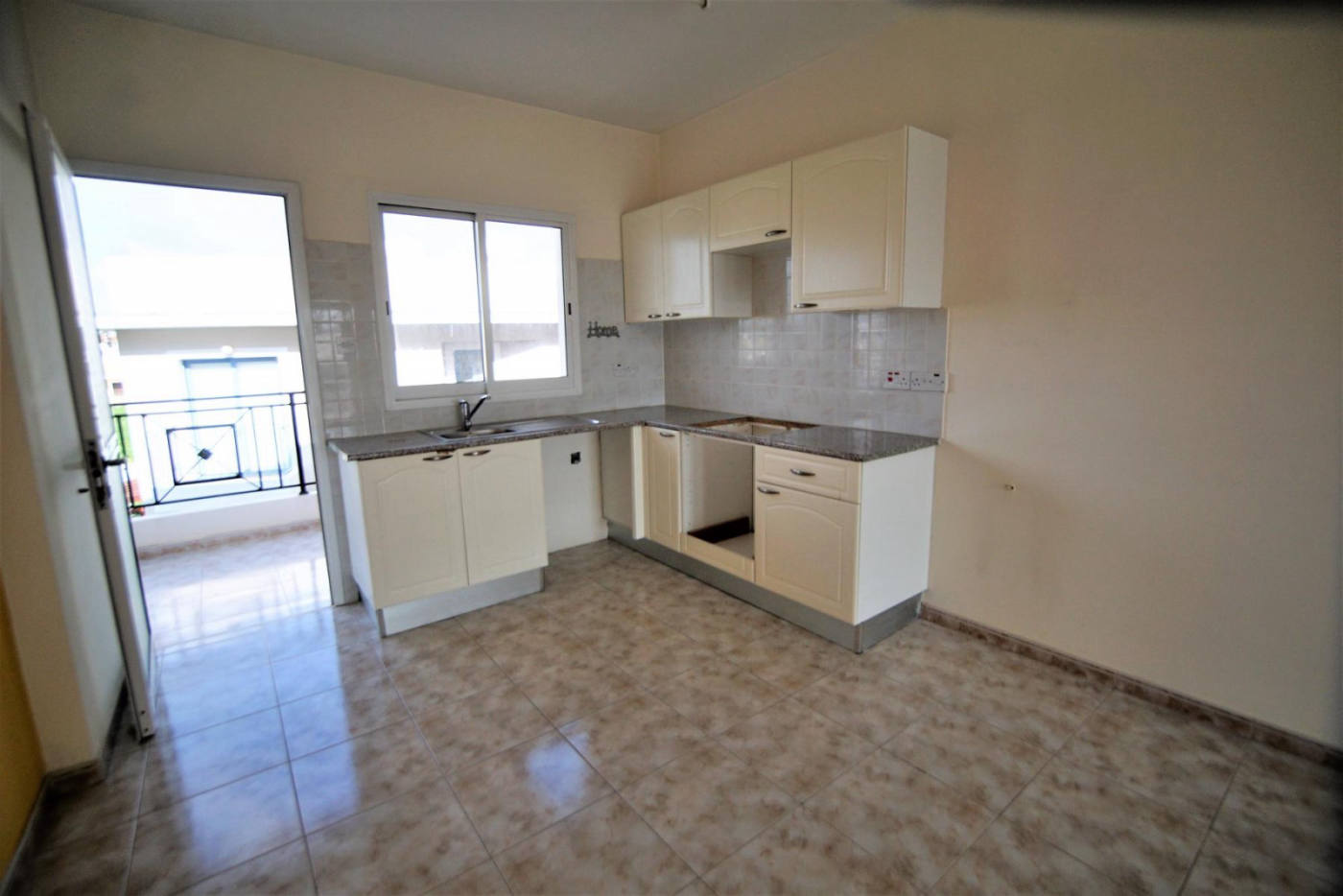 Квартира, 1227 м², 188 000$ — FAKTOR