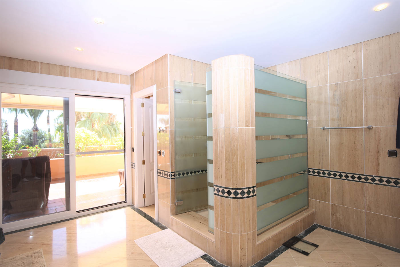 Квартира, 2508 м², 1 617 792$ — FAKTOR