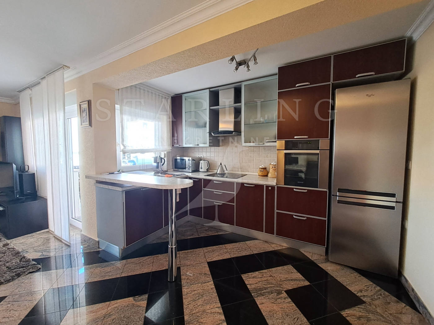 Квартира, 1163 м², 219 268$ — FAKTOR