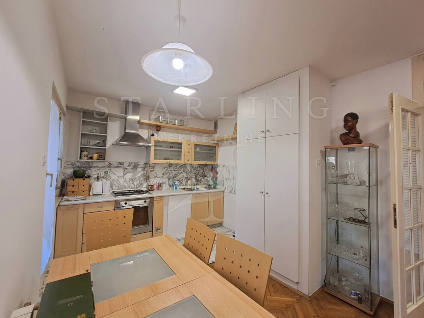 Квартира, 969 м², 267 400$ — FAKTOR