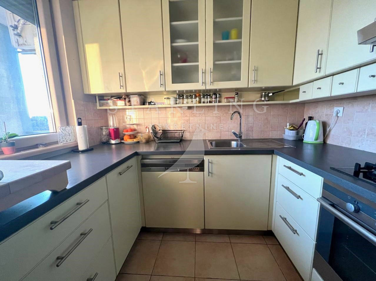 Квартира, 776 м², 262 579$ — FAKTOR