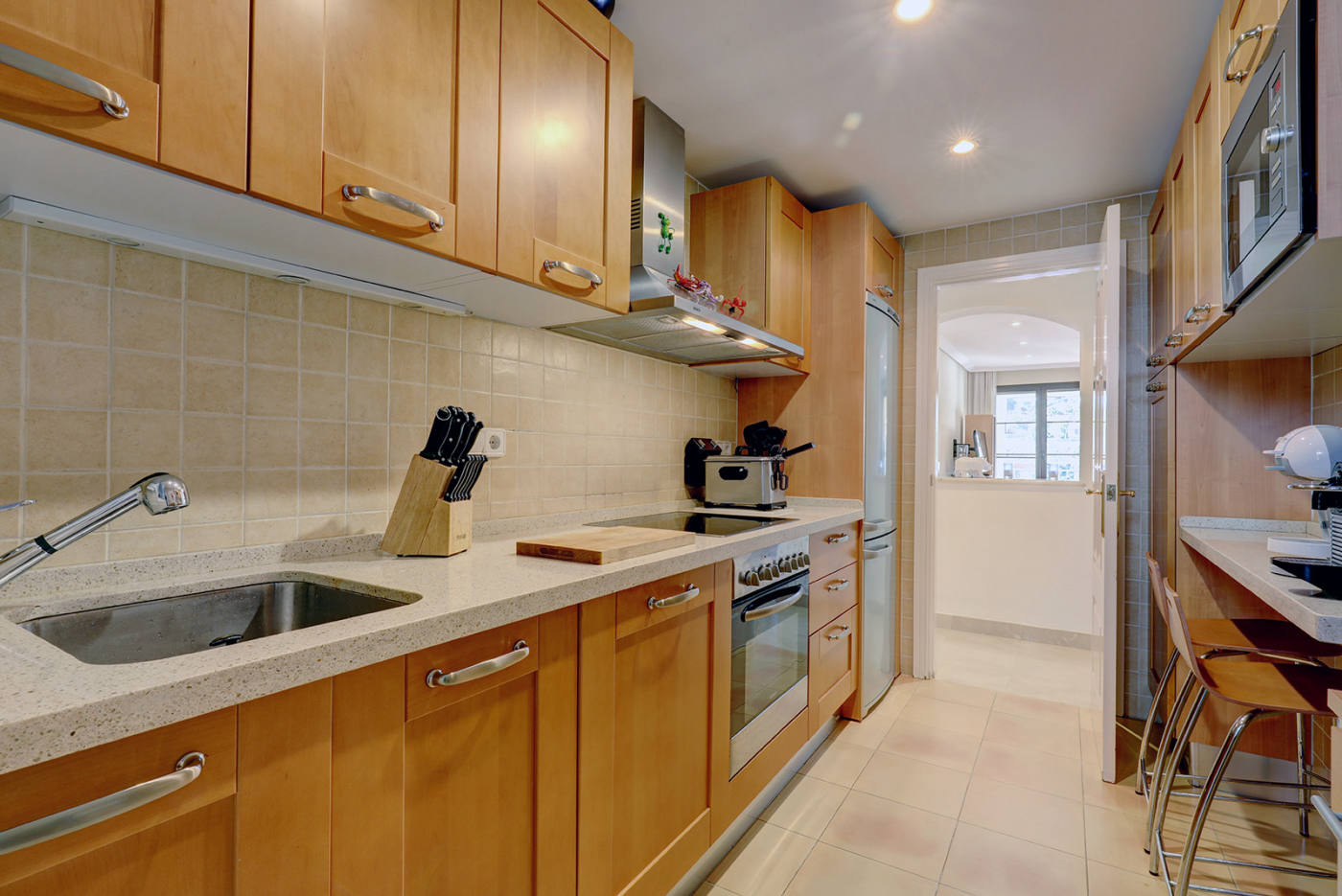 Квартира, 1130 м², 422 924$ — FAKTOR