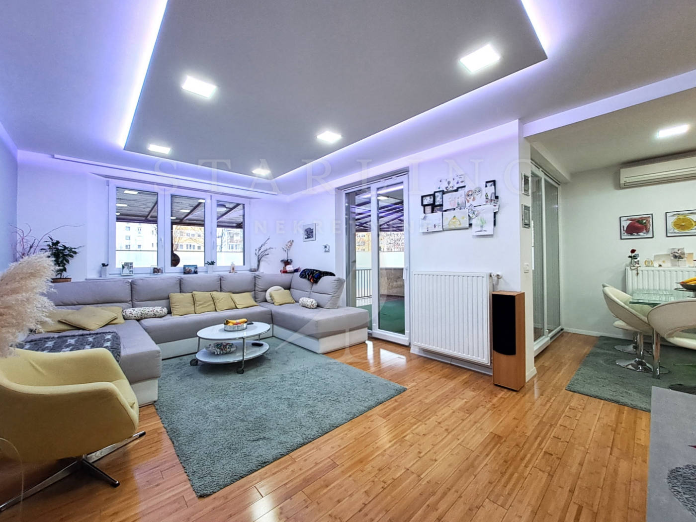 Квартира, 1077 м², 307 832$ — FAKTOR